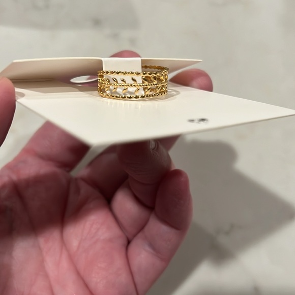 Marissa Layered Gold Leaf Ring - Picture 8 of 9